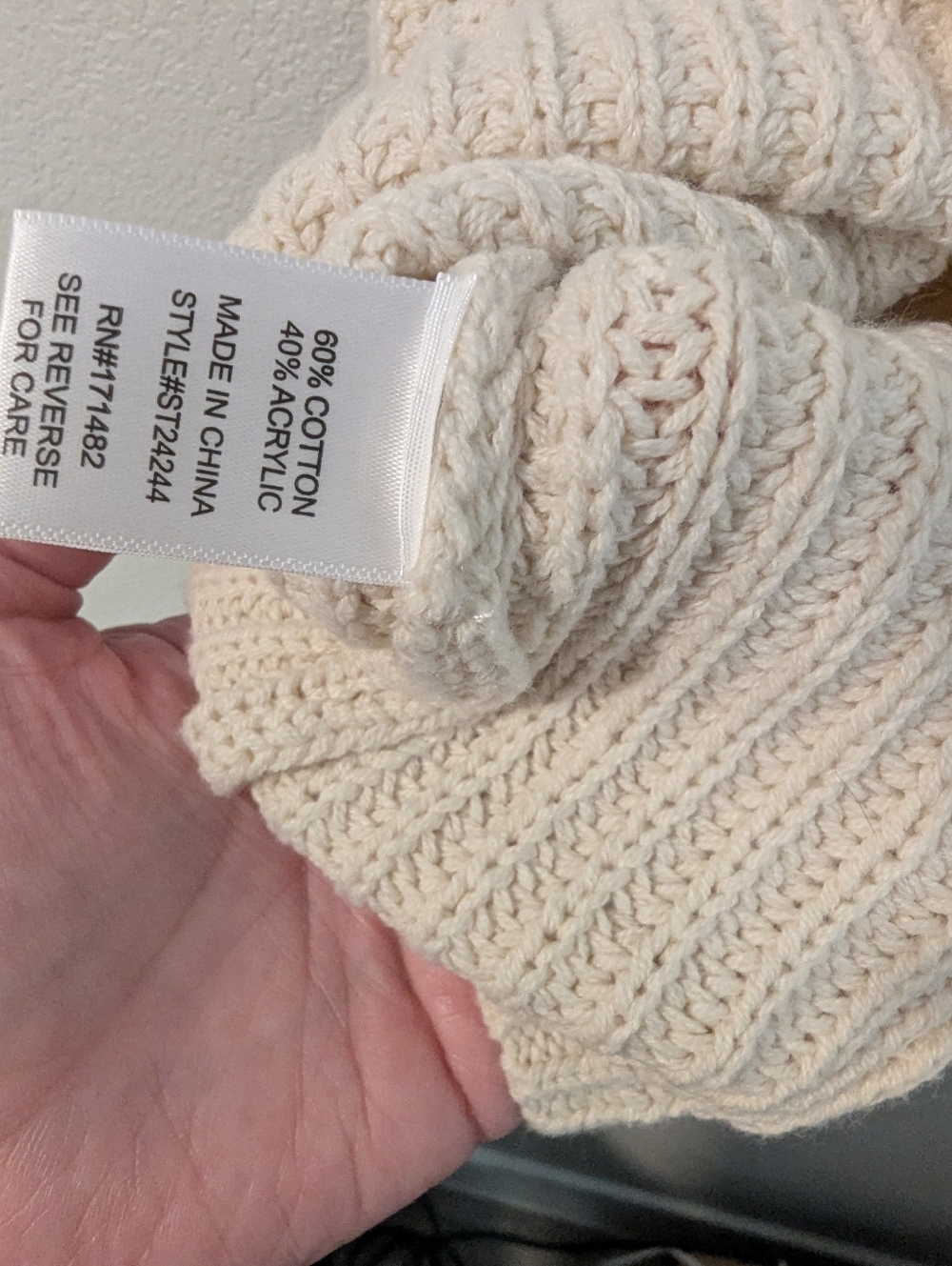 Soho&Stella, Cream Knit Button-Front Women's Sweater, Size M - Picture 4 of 4